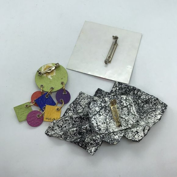 Vintage Lot Handmade Brooch Artisan Paper Craft Statement Mod Pop Art Jewelry - Picture 6 of 7